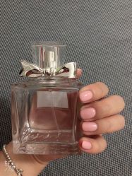 -Pink You美甲美睫纹绣定制中心