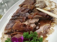 -泉龙渔村·粤式早茶·金牌烧鹅(中山三乡店)