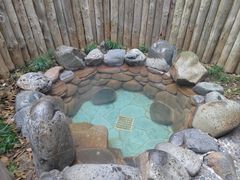 -张家港金凤凰度假村温泉