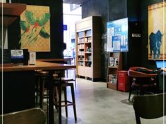 大堂-星巴克(大连柏威年店)