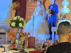 -上海龙之梦万丽酒店