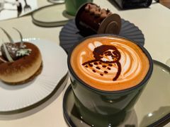 摩卡-潮一不贰·法式甜品·生日蛋糕·西式简餐(外滩店)