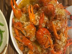 -冶建镜子·老南昌大排档·江西虾王(总店)