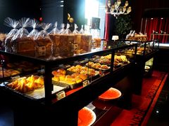 -Salon de The de Joel Robuchon(外滩18号店)