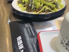 -德盛缘大块肉烧烤(东关路店)