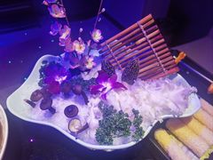 -唯爱KTV聚会餐厅(仙林东城汇店)