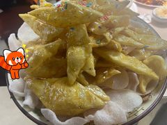 -老码头黑皮肘子锅包肉(赣水路店)