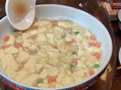 -东来菜馆•手抓海鲜家常菜•海鲜锅贴(鸽子窝店)