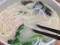 -云海肴云南菜·蒸汽石锅鱼(北京良乡华冠店)