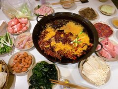 -岗上渣渣老火锅(两路口店)