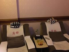 -康源四季推拿足道(罗秀店)