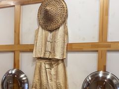 -锅老头海鲜铁锅炖