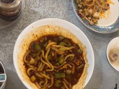 -汗腾格里·风味餐厅(新疆驻京办店)