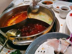 -周师兄大刀腰片火锅(磁器口直营店)