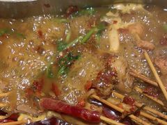 -佰人王串串香火锅(洋珠巷店)