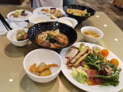 -东方苑自助餐厅(稻香湖景酒店)