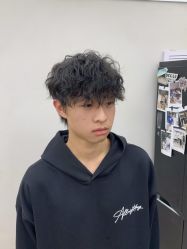 -尤司男士国潮理发馆