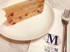 士多啤梨海绵蛋糕-Lady M(沙田新城市广场店)