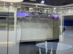 -冠军冰场CHAMPION RINK(环球银泰城店)