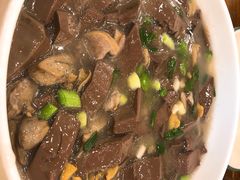大蒜炒鸭血-侬佳蒸菜馆(听潮店)