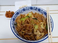 肉丝炒饼丝-西安特色面馆(吉兆营店)