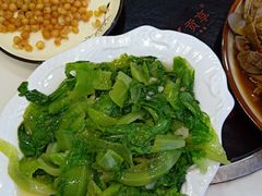 -鑫悦楼煎蟹·16年海鲜大排档
