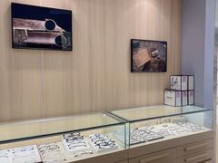 -视野联行眼镜·蔡司·尼康·授权优选门店(青浦宝龙店)