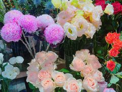 -谷莠子花艺气球派对·绿植造景·花艺沙龙(东海缤纷天地店)