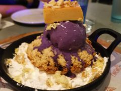 -Cha Cha's Beach Cafe