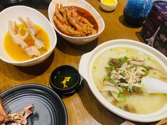 -二孃鸡爪爪(东风路总店)