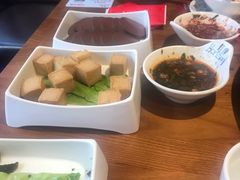 -红牌美蛙鱼头火锅(万辉国际广场店)