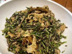 香椿炒蛋-黄泥岗·地道湖北菜(奥特莱斯店)