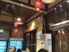 -富正毅三下锅·湘西韵味(天门山索道店)