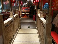 -大龙辣火锅·龙虾·烧烤(湖滨新天地店)