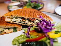 青酱鸡肉三明治-Jamaicablue Coffeeshop(中央广场店)
