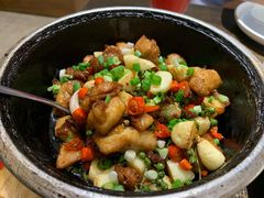 招牌石锅鸡-锦庐道地川菜(来福士店)