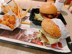 -The Habit Burger Grill 哈比特汉堡(复兴soho店)