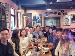 -SISTERS BAR RESTAURANT川意酒馆(嘉善老市H楼店)