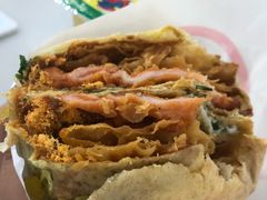 煎饼果子-上海健康医学院北苑食堂