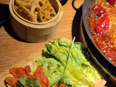 -卤校长重庆火锅(银泰城店)