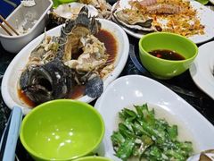 -小海豚•老字号海鲜餐厅(天涯店)