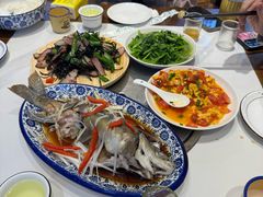 -乡土特色.冷锅鱼.牦牛肉汤锅