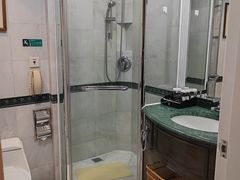 -汕头金海湾大酒店(万象城店)