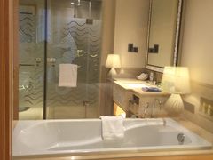 -广东省拱北口岸中国旅行社(华宾营业部)