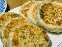 家常馅饼-十六中酱肉·烧烤·京菜小馆(五方桥旗舰店)