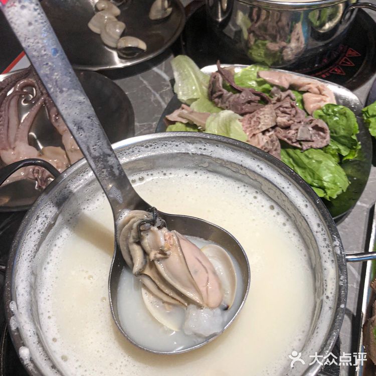 人均不过百!正佳新开的粥底火锅敲!