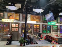 -马路牙子烧烤音乐酒馆(望京店)