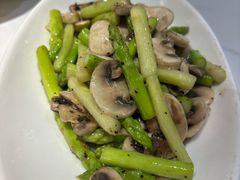 -楚山晓·湖北菜(武汉光谷K11店)