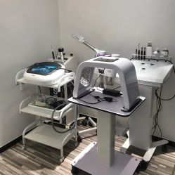 -AiCure 埃可儿·韩国医学皮肤管理