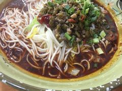 -阿宽豌杂面(华油路138号居民大院店)